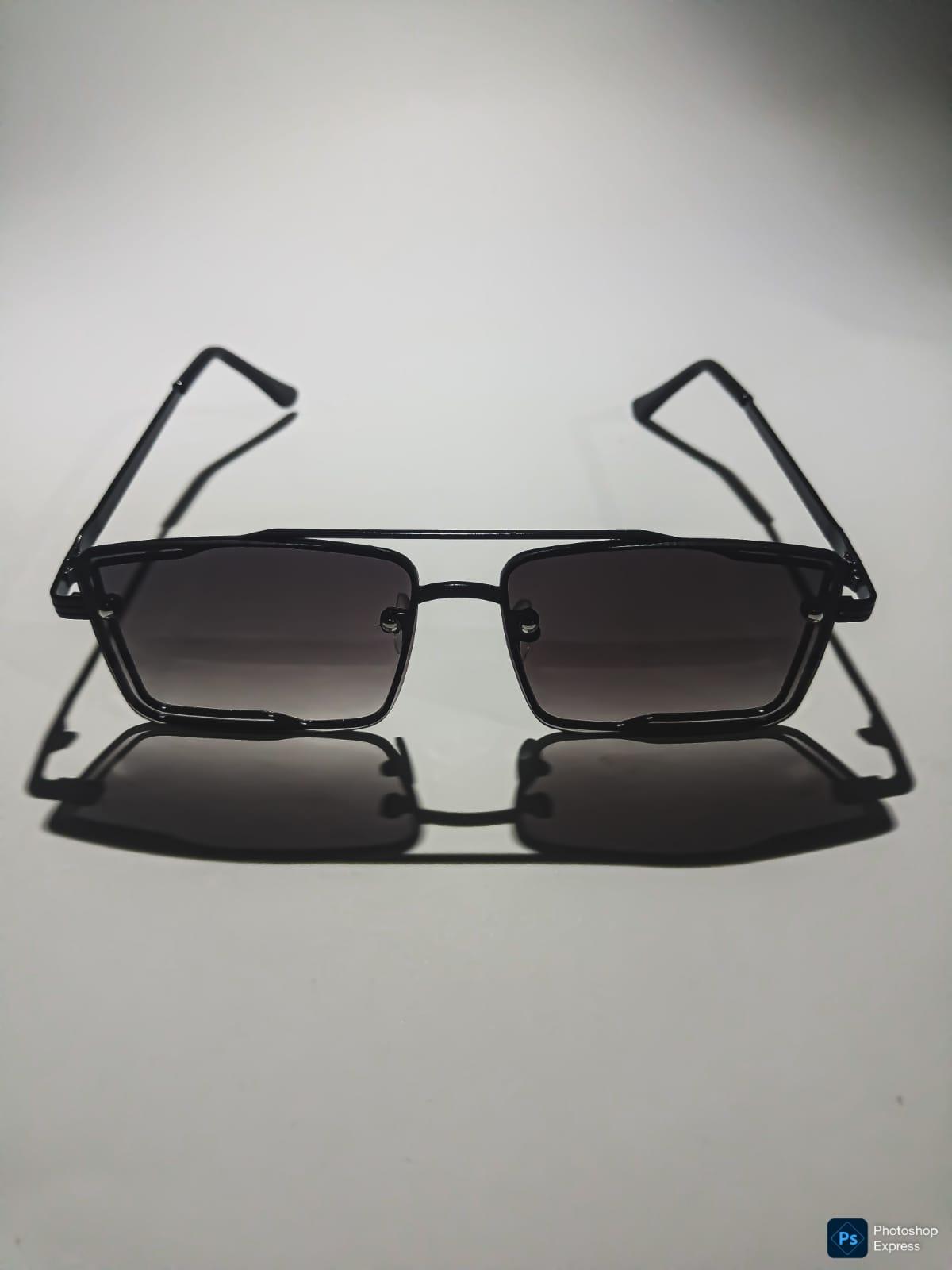 Dior Di Caprio SunGlasses: Luxury, Iconic Design - OpticZone